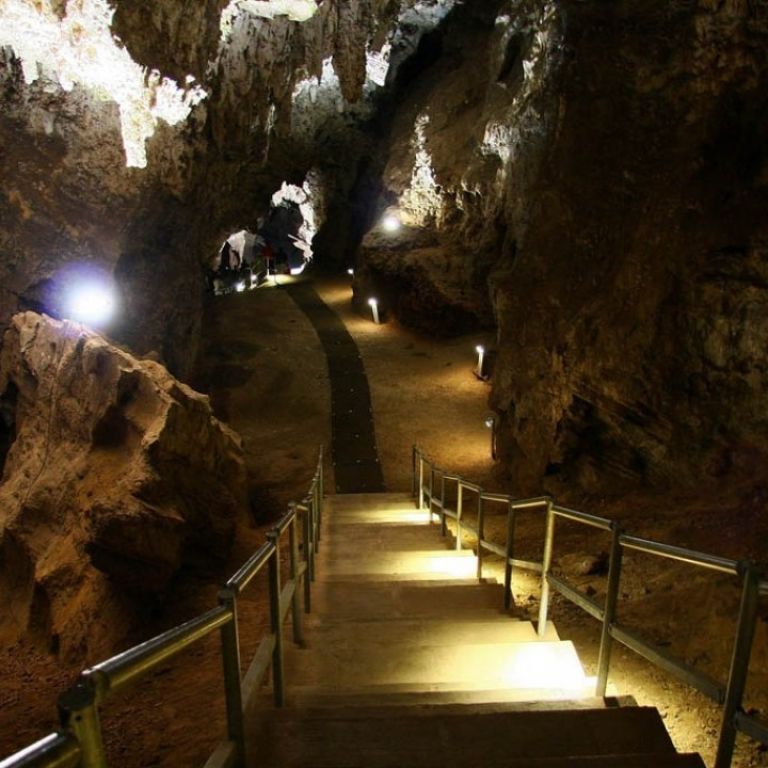 Maropeng Gets To Grips With Our Geological Heritage Maropeng And Sterkfontein Caves 