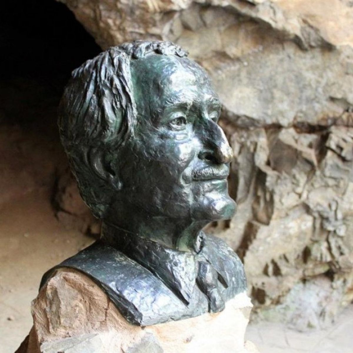 The Human Story Professor Phillip Tobias Research Maropeng And Sterkfontein Caves 